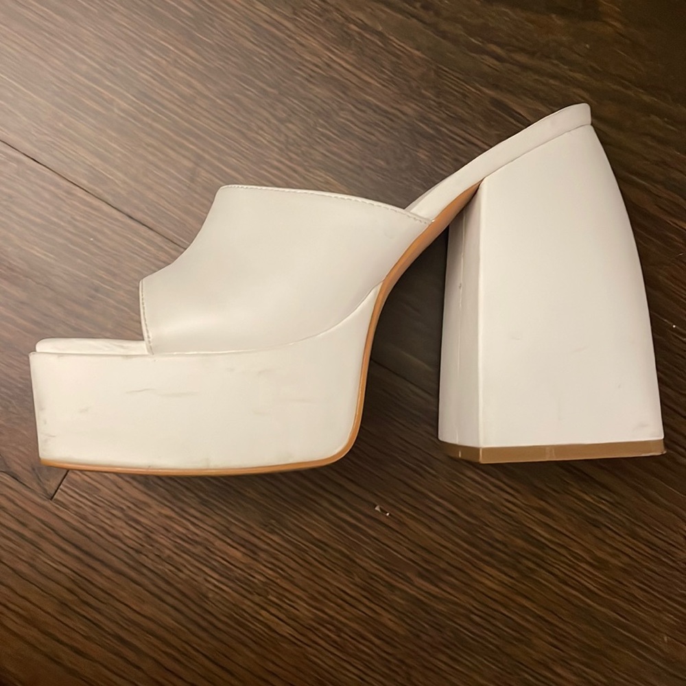 PLT Prettylittlething White Pu Square Toe Extreme Platform Heel Mules - Picture 6 of 11